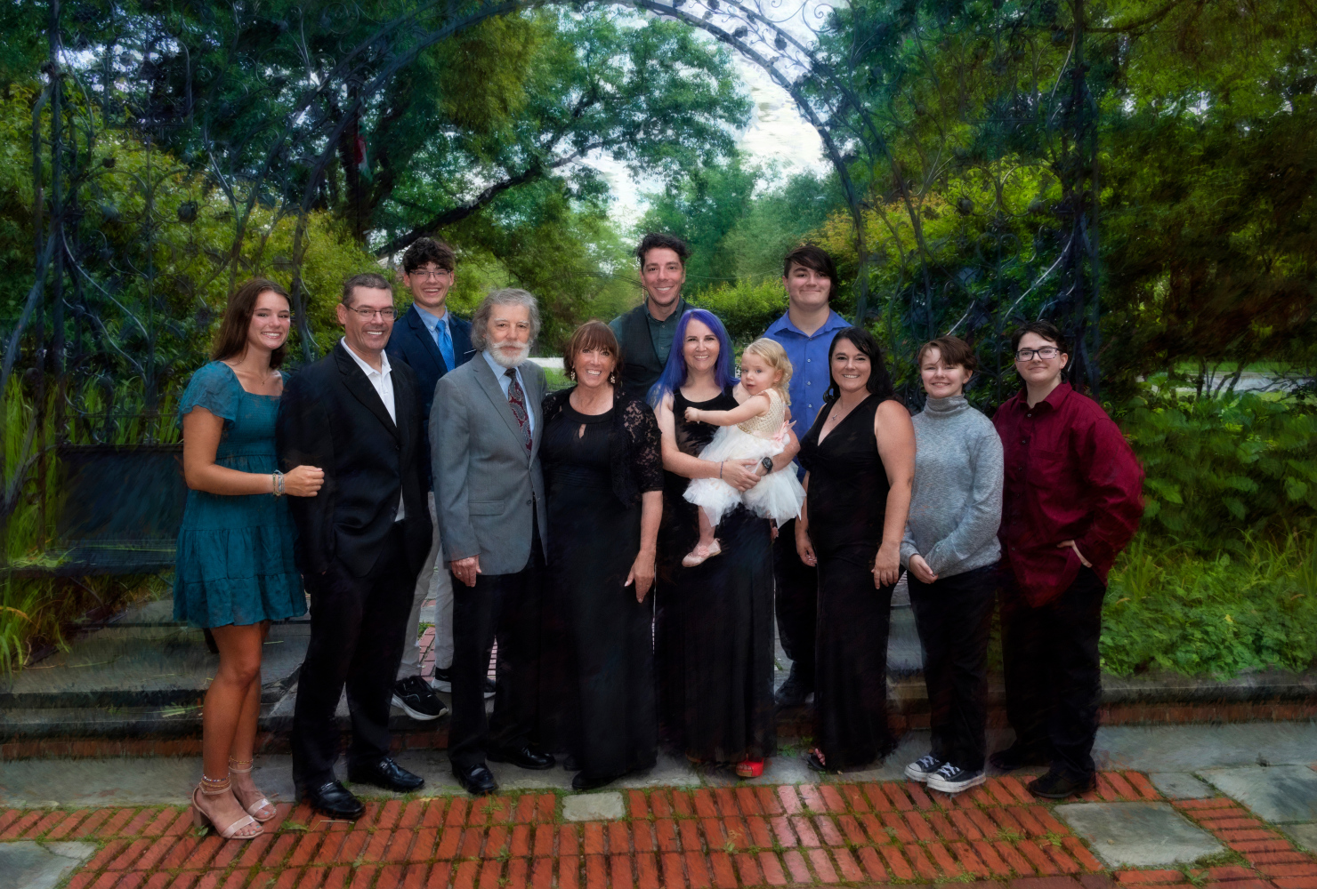 portraitions-family-portraits-98OONO1TKA2H.jpg