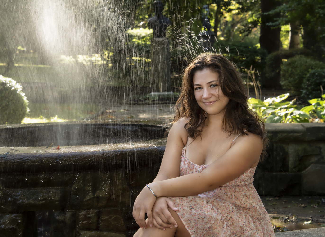 portraitions-senior-portraits-6UUNBMR81VE5.jpg